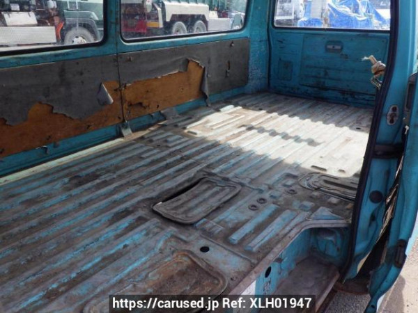 Used 2002 MT toyota dyna-route-van BU306V Image[16]