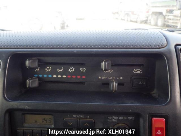 Used 2002 MT toyota dyna-route-van BU306V Image[24]