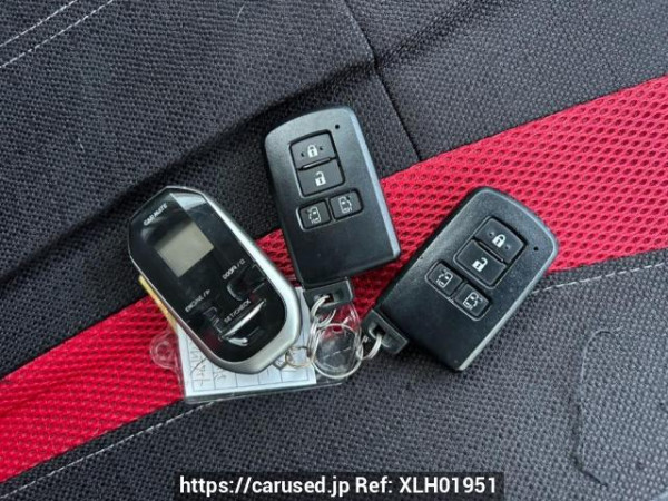 Used 2014 AT toyota noah ZRR80W Image[31]