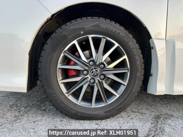 Used 2014 AT toyota noah ZRR80W Image[32]