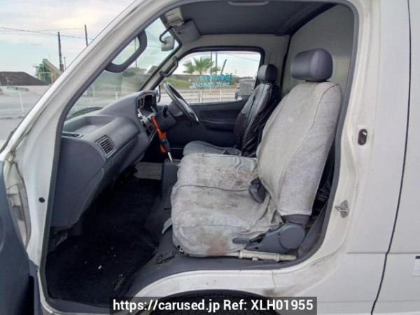 Used 2003 AT toyota hiace-van TRH112V Image[15]