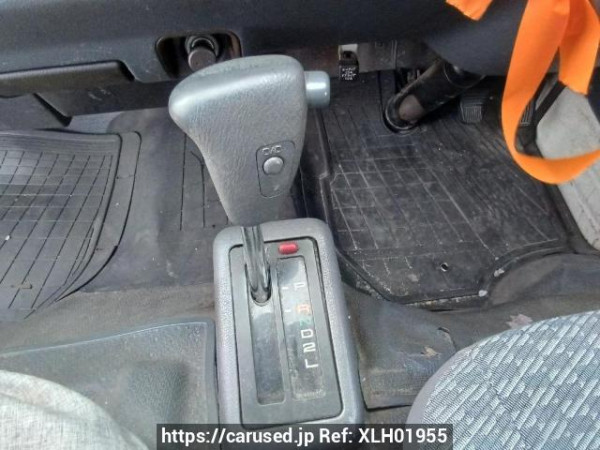 Used 2003 AT toyota hiace-van TRH112V Image[24]