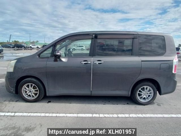 Used 2009 AT toyota noah ZRR70G Image[3]