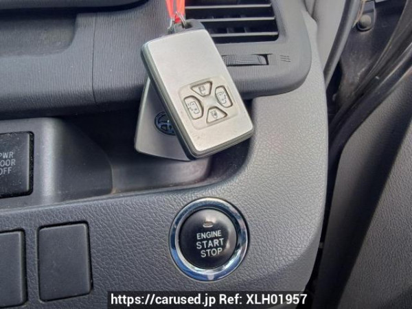 Used 2009 AT toyota noah ZRR70G Image[28]