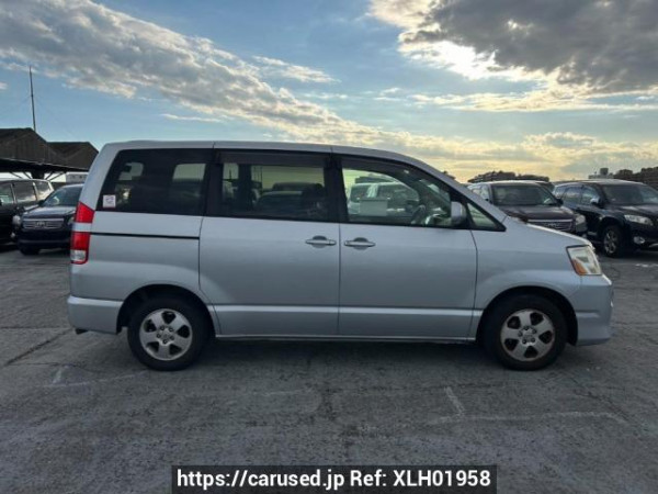 Used 2004 AT toyota noah AZR60G Image[7]