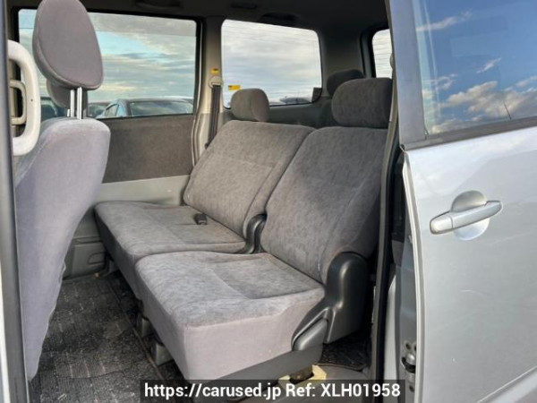 Used 2004 AT toyota noah AZR60G Image[15]