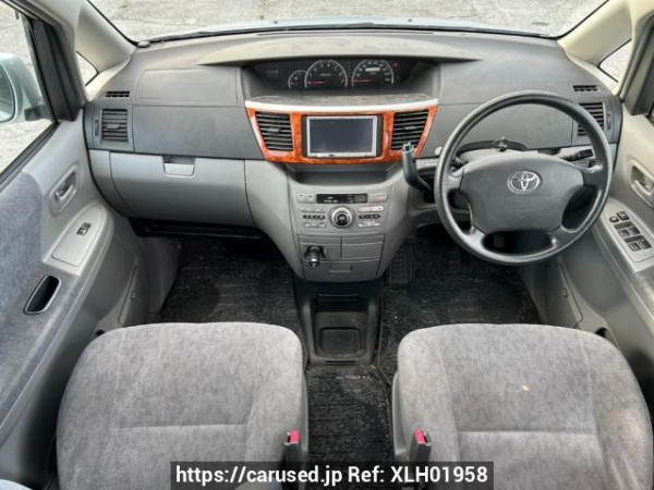 Used 2004 AT toyota noah AZR60G Image[19]