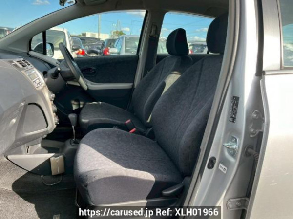 Used 2011 AT toyota vitz KSP90 Image[14]