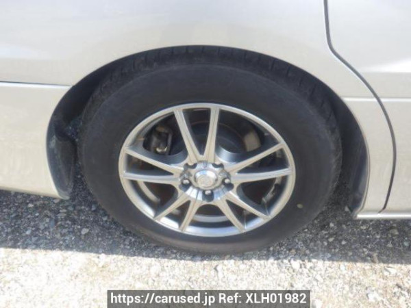 Used 2005 AT toyota alphard MNH10W Image[25]