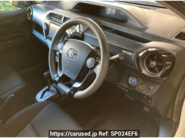 Used 2019 AT toyota aqua NHP10 Image[2]