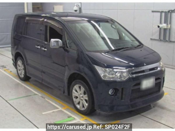 Used 2011 AT mitsubishi delica-d5 CV5W Image[0]