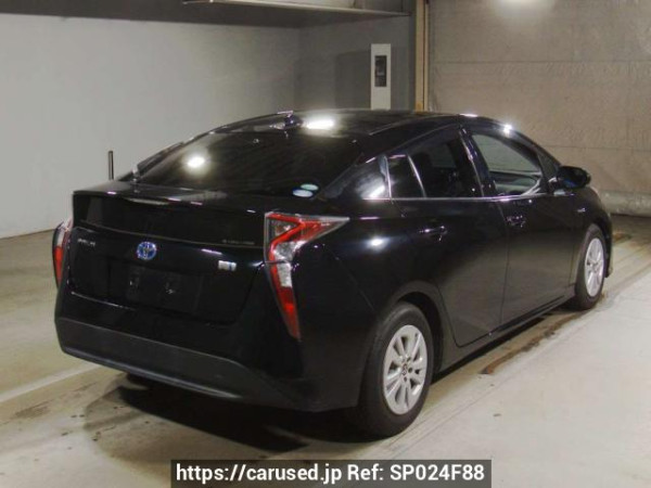 Used 2016 AT toyota prius ZVW50 Image[1]