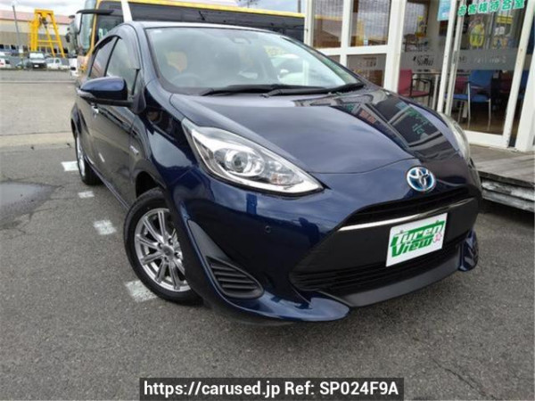 Used 2018 AT toyota aqua NHP10 Image[0]