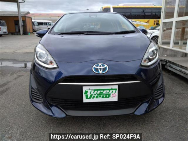 Used 2018 AT toyota aqua NHP10 Image[1]
