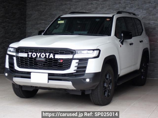 Used 2022 AT toyota land-cruiser FJA300W Image[0]