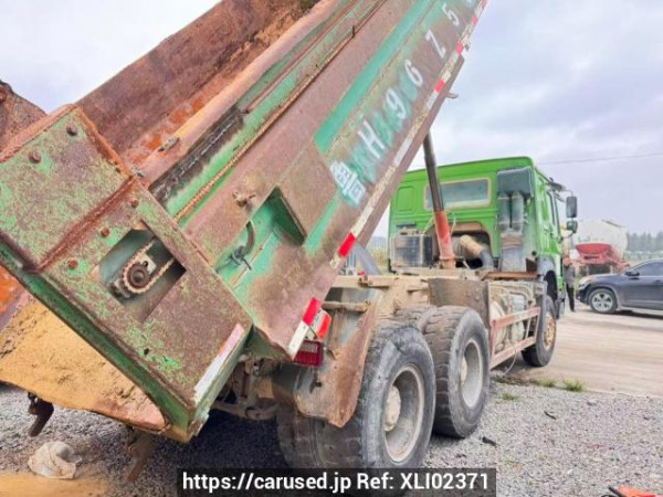 Used 2019 MT howo 340 ZZ3257N3847E1 Image[2]