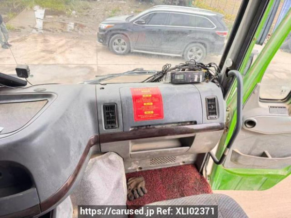 Used 2019 MT howo 340 ZZ3257N3847E1 Image[13]