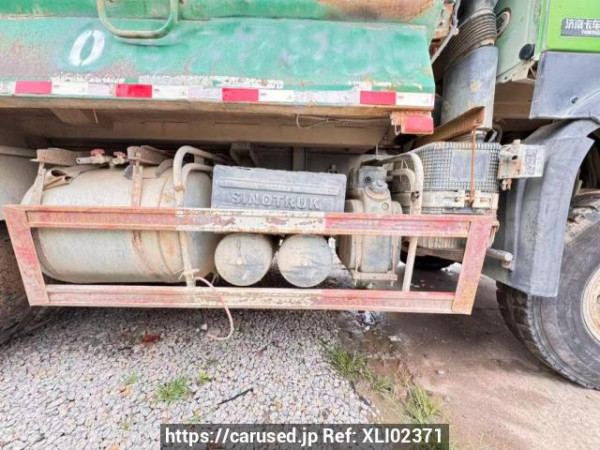 Used 2019 MT howo 340 ZZ3257N3847E1 Image[27]