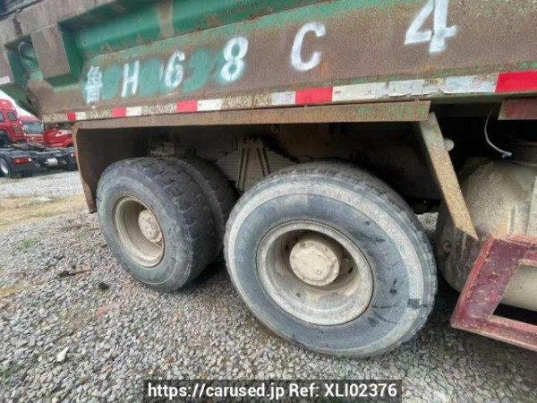 Used 2019 MT howo 340 ZZ3257N3847E1 Image[11]