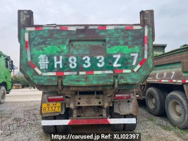 Used 2019 MT howo 340 ZZ3257N3847E1 Image[7]