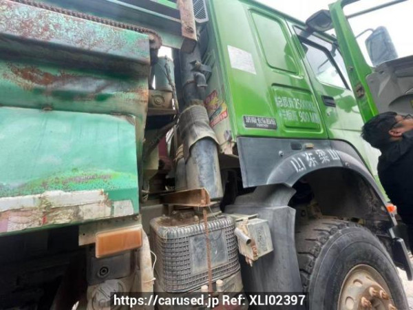 Used 2019 MT howo 340 ZZ3257N3847E1 Image[13]