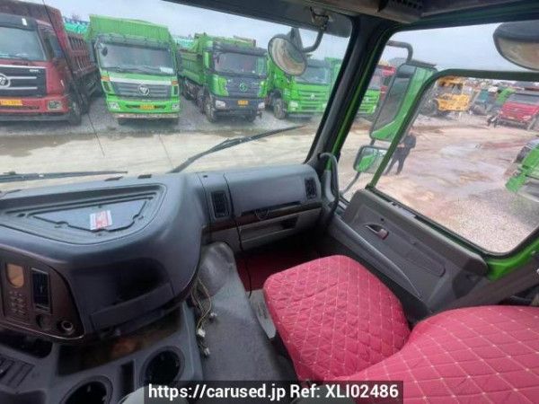 Used 2020 MT howo 440 ZZ3317N4267E1 Image[17]