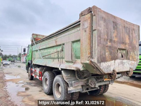 Used 2019 MT howo 380 ZZ3257N4147E1 Image[3]