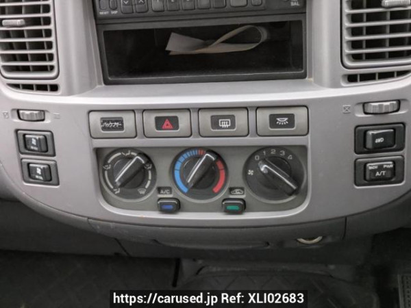 Used 2002 AT nissan caravan-bus DWMGE25 Image[27]