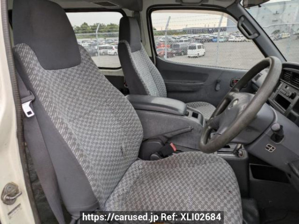 Used 2002 AT toyota hiace-wagon RZH111G Image[11]