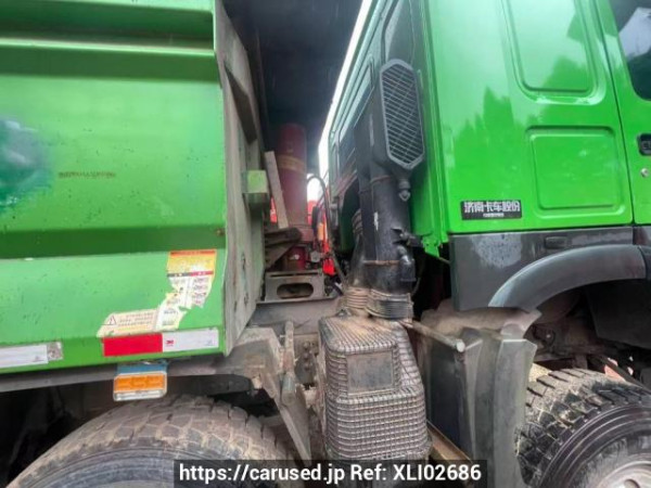 Used 2021 MT howo 380 ZZ3317N4607E1 Image[14]