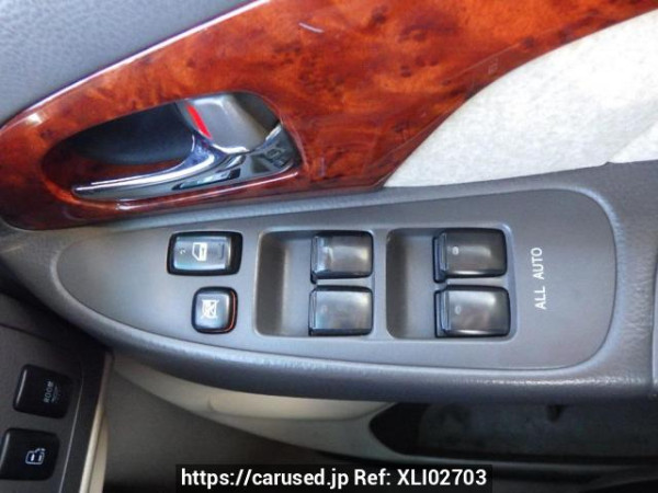Used 2004 AT toyota alphard MNH10W Image[18]