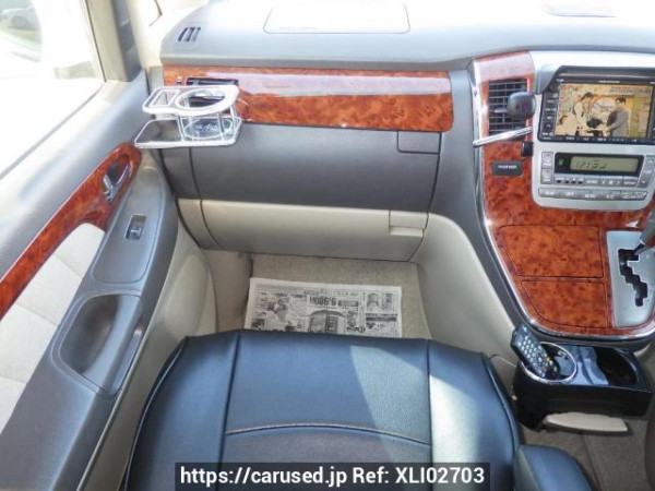 Used 2004 AT toyota alphard MNH10W Image[20]
