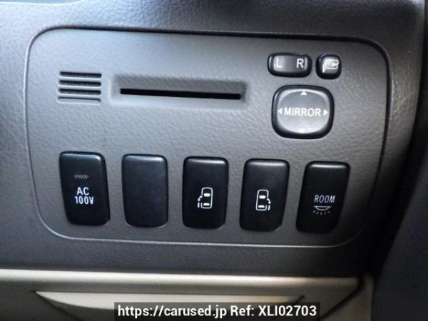 Used 2004 AT toyota alphard MNH10W Image[23]