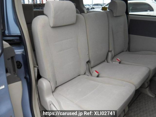 Used 2007 AT toyota noah ZRR70G Image[13]