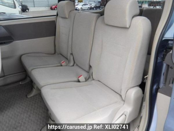 Used 2007 AT toyota noah ZRR70G Image[14]