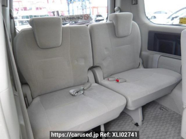 Used 2007 AT toyota noah ZRR70G Image[15]