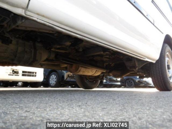 Used 2004 MT toyota regiusace-van TRH112V Image[26]