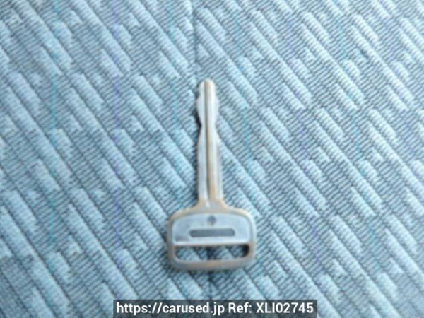 Used 2004 MT toyota regiusace-van TRH112V Image[37]