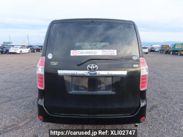 Used 2010 AT toyota noah ZRR70G Image[5]