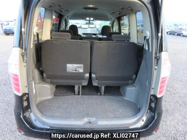 Used 2010 AT toyota noah ZRR70G Image[8]