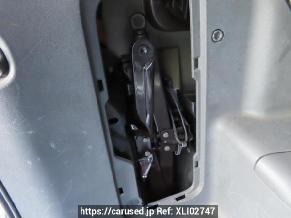 Used 2010 AT toyota noah ZRR70G Image[49]