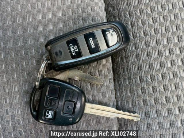 Used 2003 AT toyota hilux-surf RZN215W Image[43]