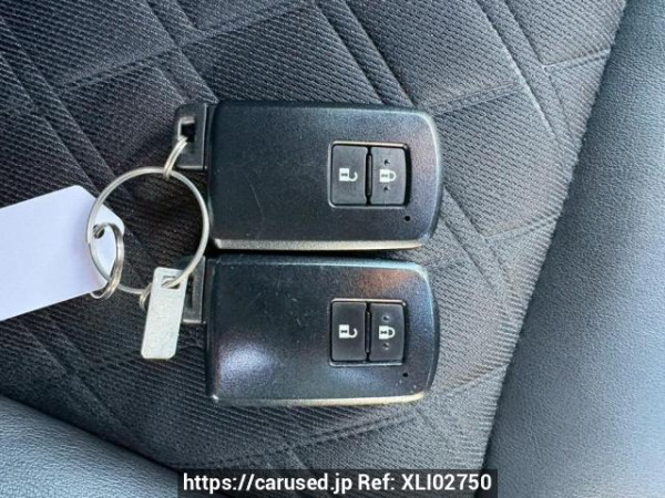 Used 2014 AT toyota harrier ZSU60W Image[43]