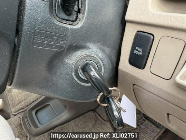 Used 2003 AT toyota noah AZR60G Image[23]