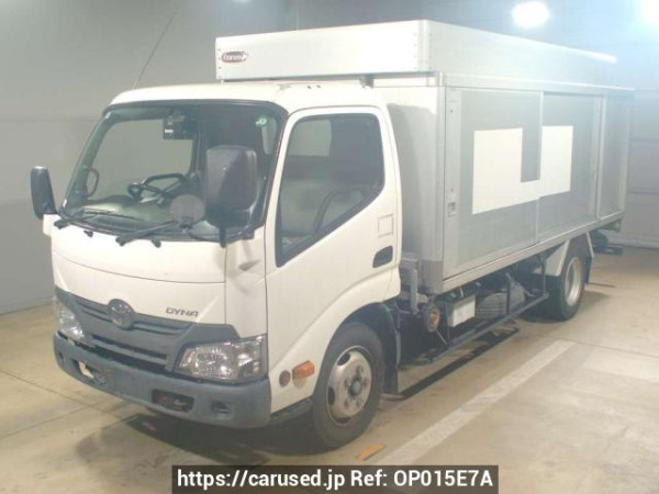 Buy Used 2018 Toyota Dyna Truck XZU655 (OP015E7A)
