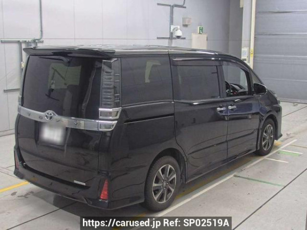 Used 2019 AT toyota voxy ZRR80W Image[1]
