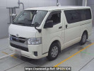 Toyota Hiace Van TRH200V