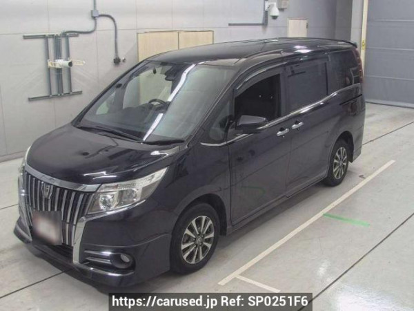 Used 2016 AT toyota esquire ZWR80G Image[0]