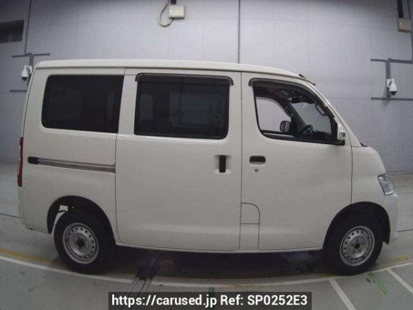 Used 2021 AT mazda bongo-van S403Z Image[1]
