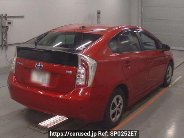 Used 2014 AT toyota prius ZVW30 Image[1]